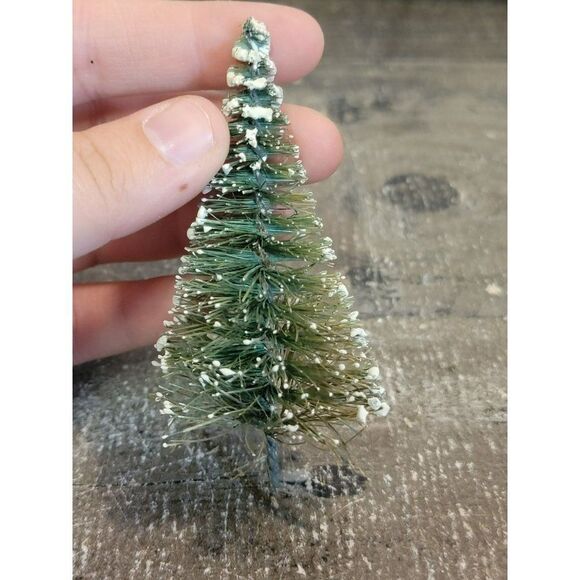 Xmas pine tree Snow Village accessory Decor figure - Picture 3 of 4